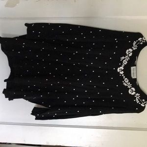 Women’s plus sweater